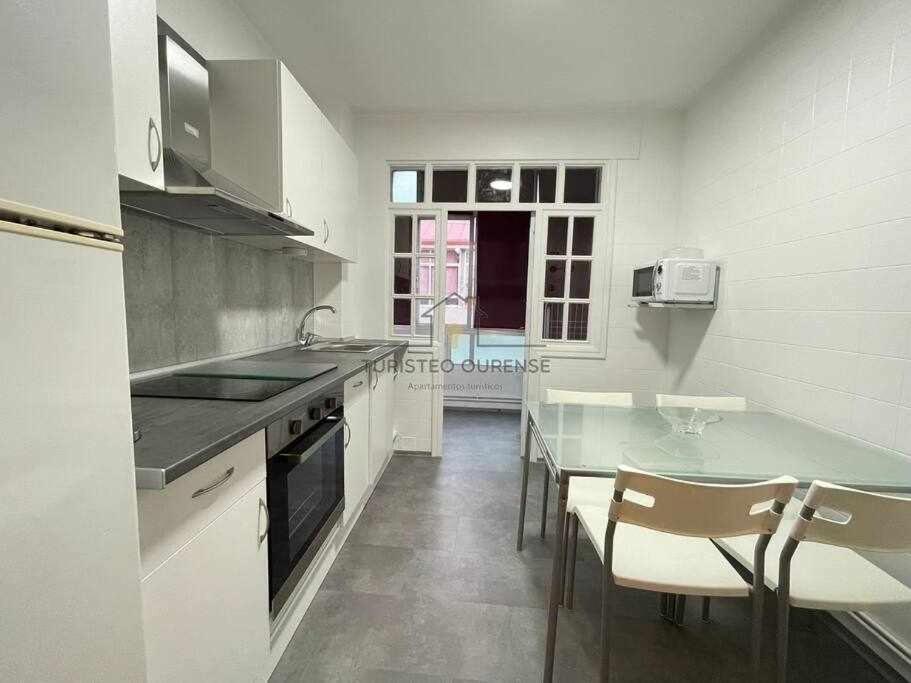 O Cuarto De Abastos Lägenhet Ourense Exteriör bild