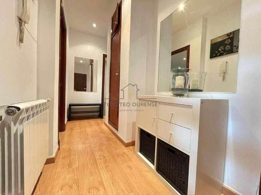 O Cuarto De Abastos Lägenhet Ourense Exteriör bild