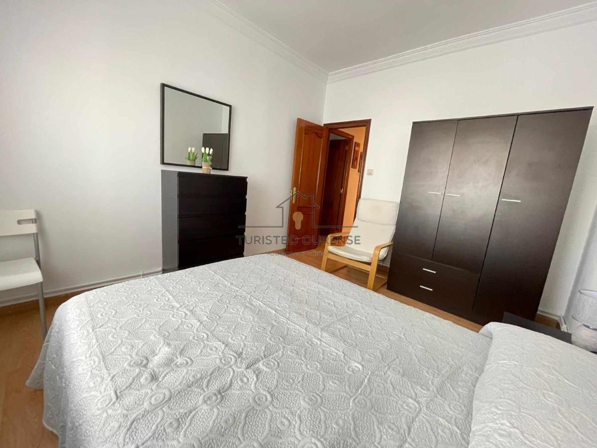 O Cuarto De Abastos Lägenhet Ourense Exteriör bild